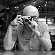 SAS highlights Simon Thomas' photography
